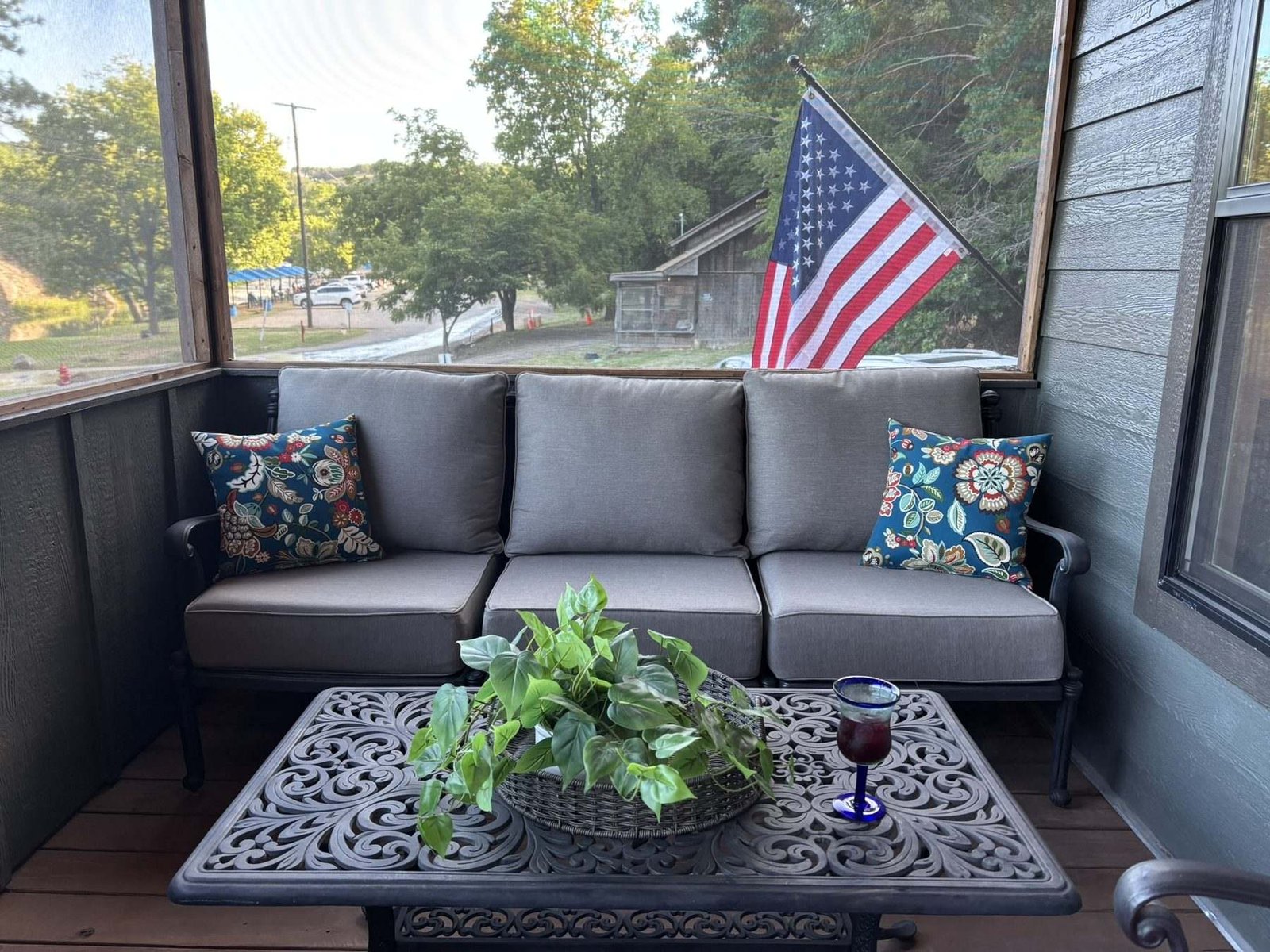 The screened porch